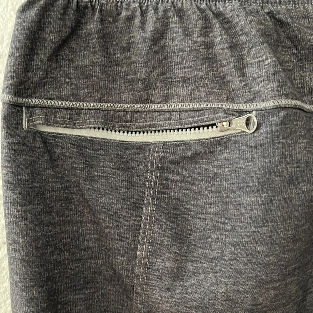 LULULEMON :: PANTS